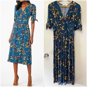LIKE NEW JustFab Blue Floral Midi Tribal Print Dress